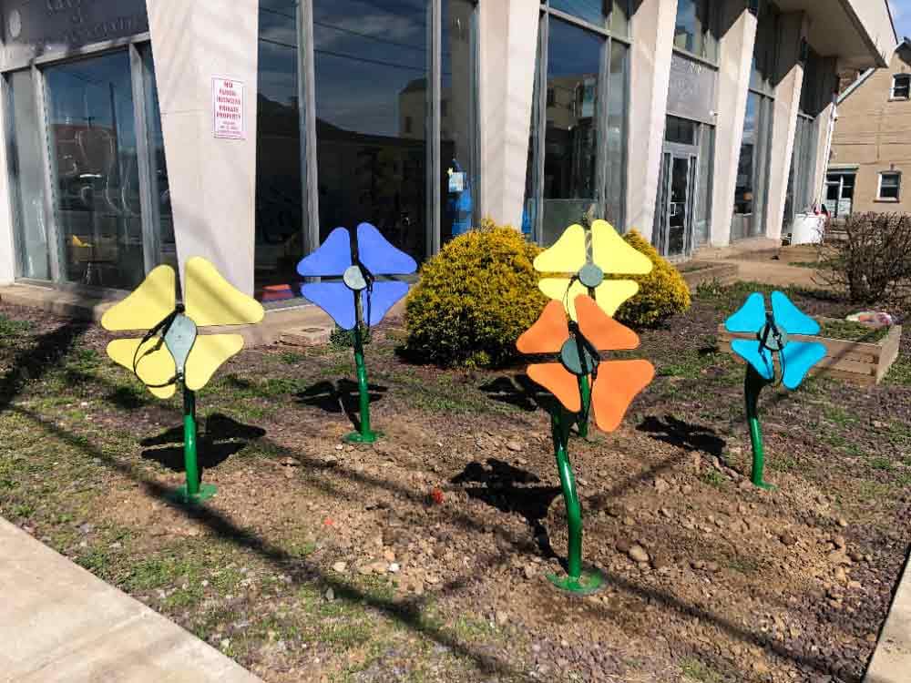 Musical flower exhibit